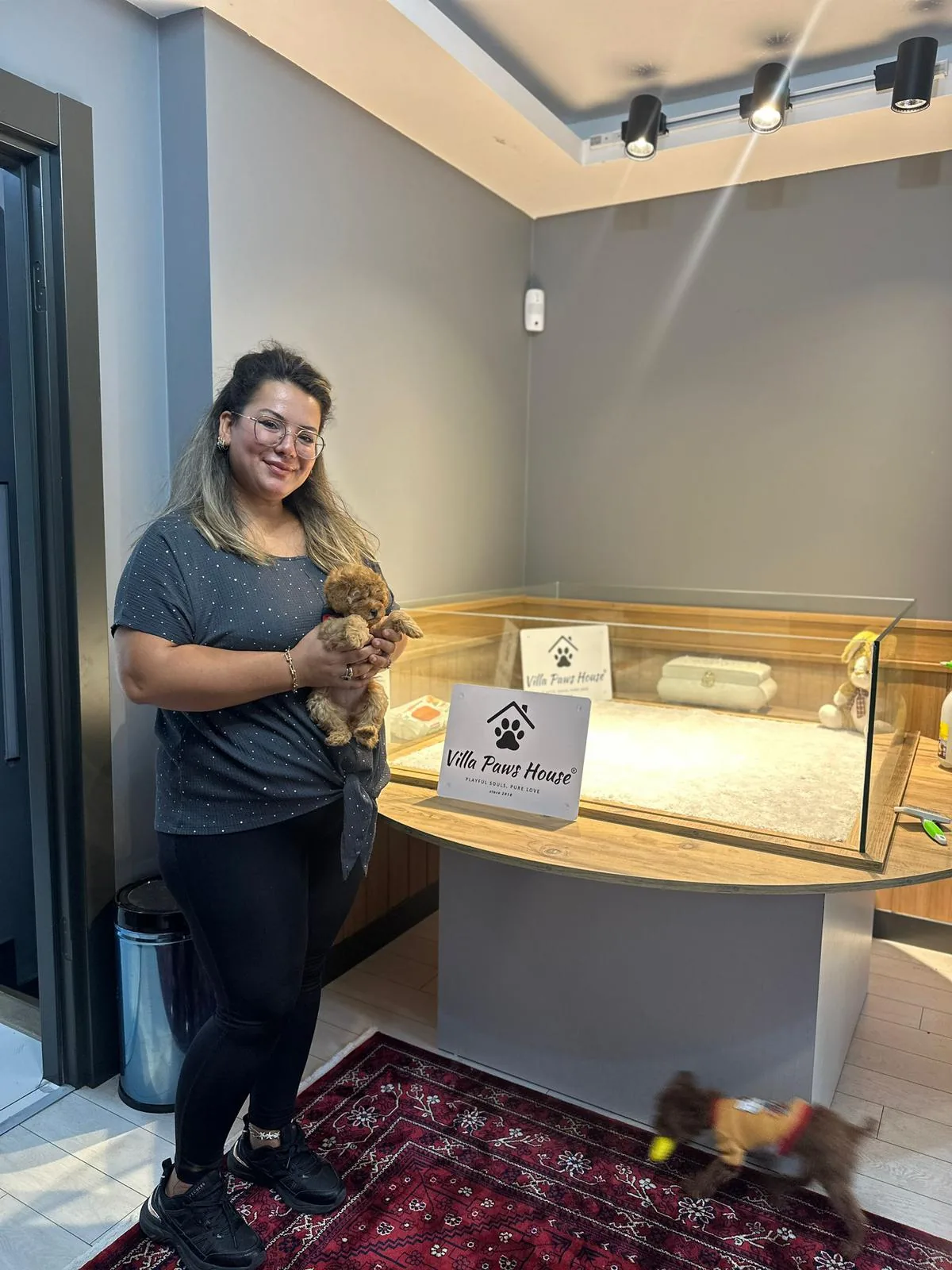 Villa Paws House mutlu aile 5